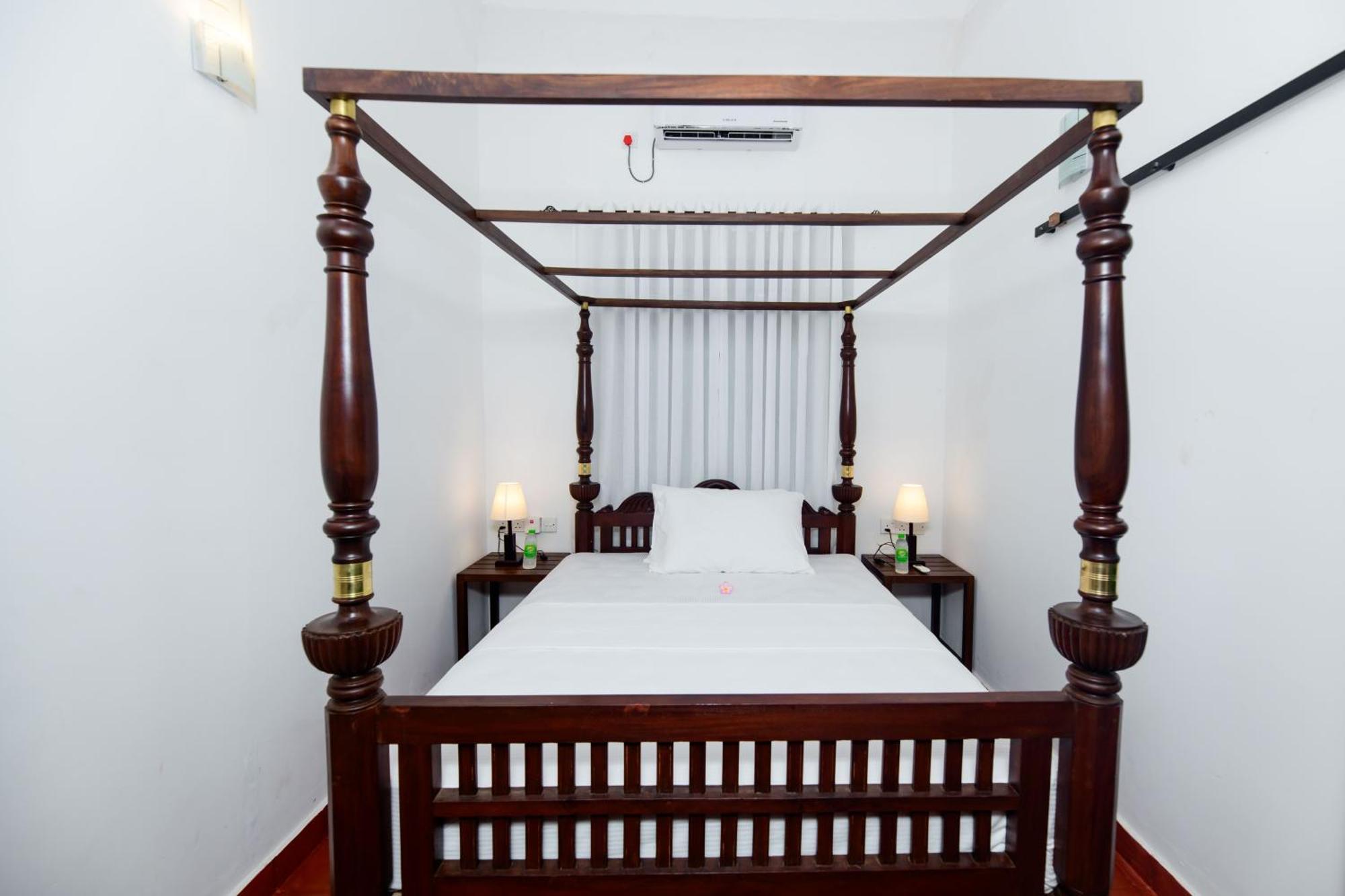 Hill House Villa - Two Bedroom Галле Экстерьер фото
